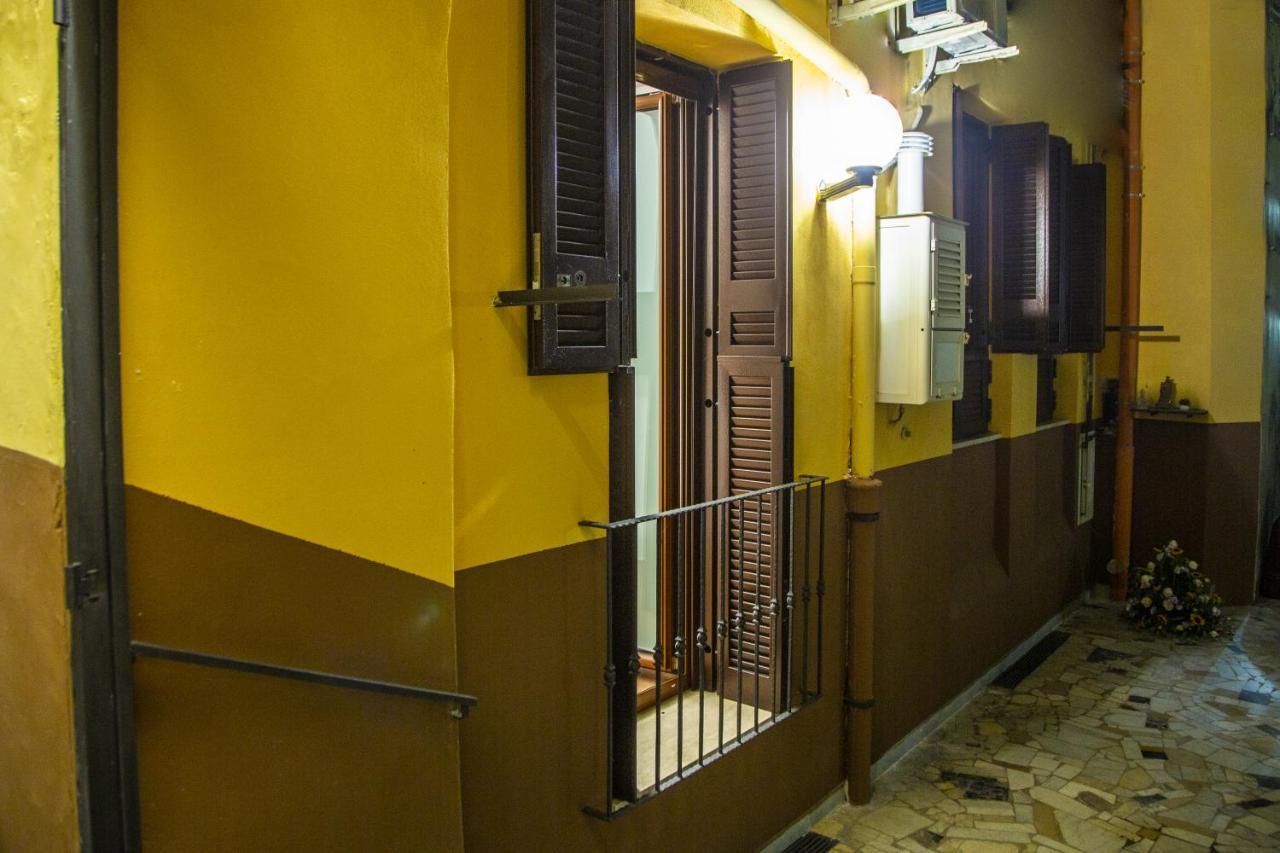 Cioppy Home Napoli Bagian luar foto