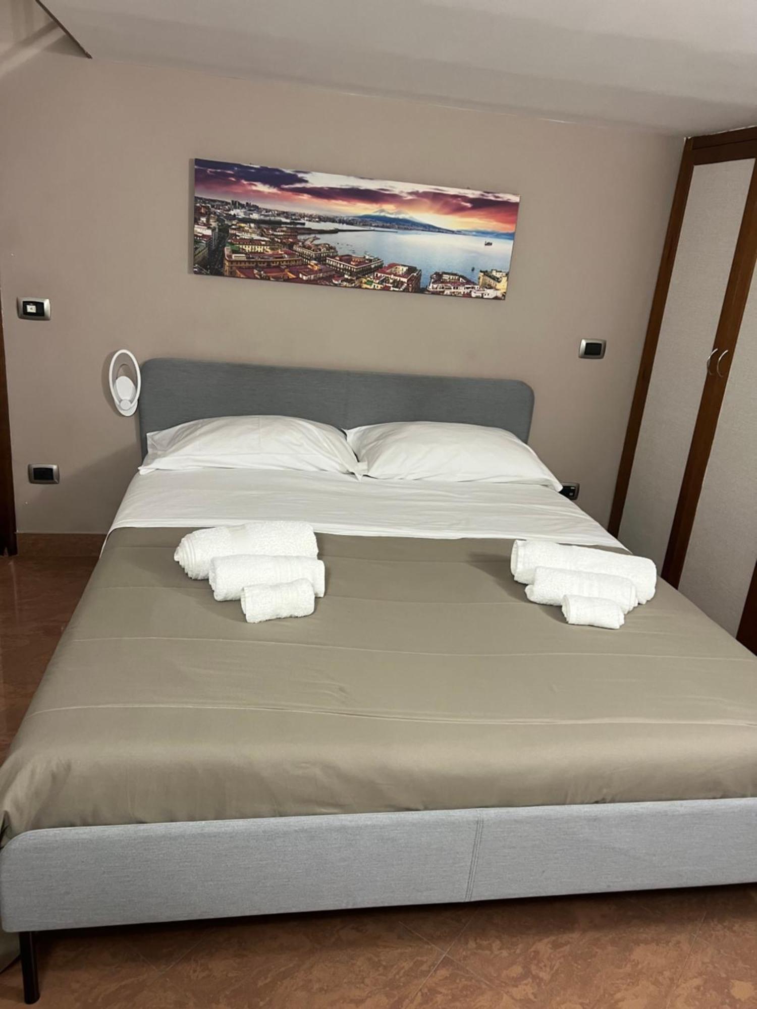 Cioppy Home Napoli Bagian luar foto